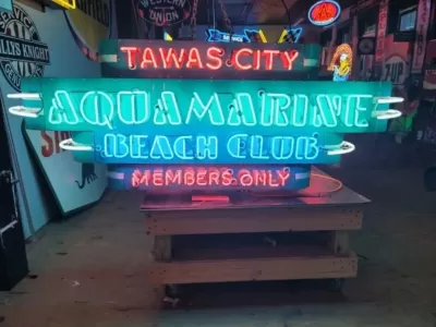 Aquamarine Beach Club 48 IN W x 42 IN H Double-sided