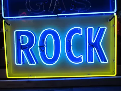 New Deep Rock GAS Flashing Porcelain Neon 9 FT W x 6 1/2 FT H 