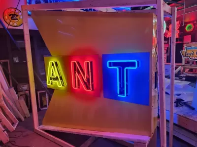 Fairfield Antique Mall DSpN 17 FT W x 29 FT H