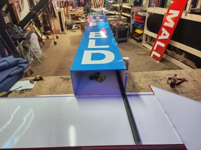 Fairfield Antique Mall DSpN 17 FT W x 29 FT H