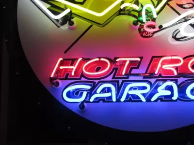 New Hot Rod Garage Porcelain Neon Sign 48" Diameter 