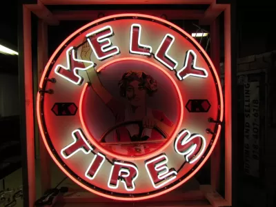 New Single-Sided Kelly Tires Porcelain Neon Sign 48" Diameter