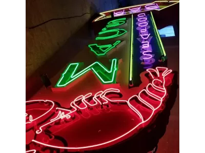 Macs Seafood 5 FT W x 12 FT H