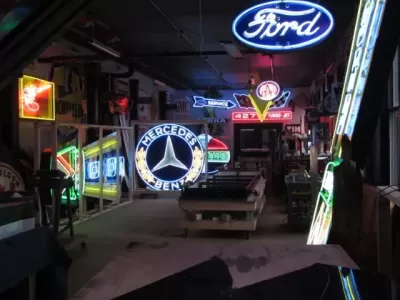 New Mercedes Benz Double-Sided Porcelain Neon Sign 72 IN Diameter with New Aged Steel Can 