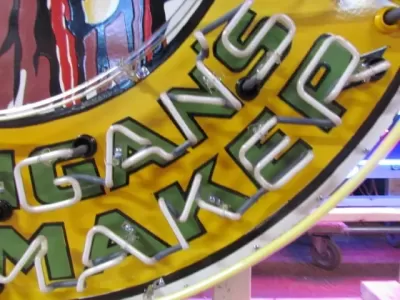 New Musgo Porcelain Neon Sign 60 IN Diameter