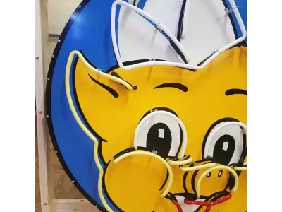 New Piggly Wiggly Porcelain Neon Sign - 48" Diameter