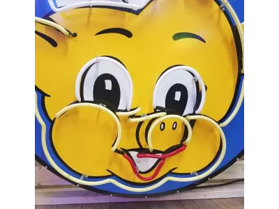 New Piggly Wiggly Porcelain Neon Sign - 48" Diameter