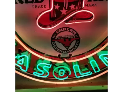 New Red Hat Royal "400" Gasoline Porcelain Neon Sign 48" Diameter