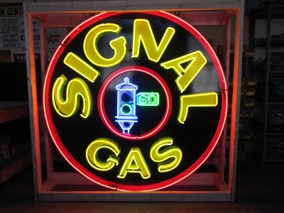 New Signal Gas Porcelain Neon Sign 72" Diameter