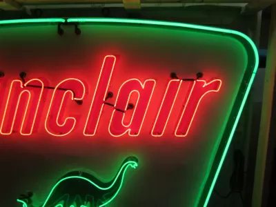 Original "Sinclair" Porcelain Neon Sign 84"W x 60"H