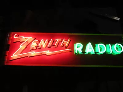 Zenith Radio 14 FT W x 36 IN H